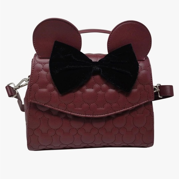 🧁 *NWT* LOUNGEFLY Quilted Chocolate Minnie Crossbody with Velvet Bow - Picture 5 of 9